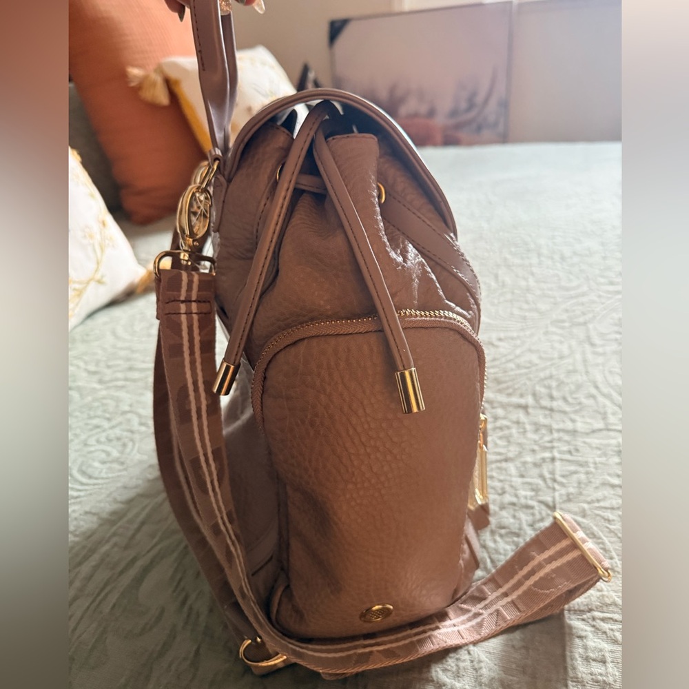 DKNY Rapture Backpack- EUC - Picture 10 of 15